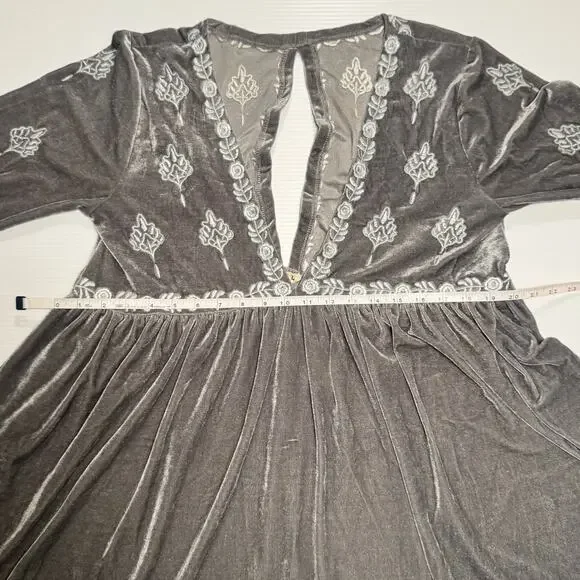 POL Velvet Tunic Silver Gray Women’s Medium Boho Fairy Cottage Festival Babydoll - Picture 15 of 16